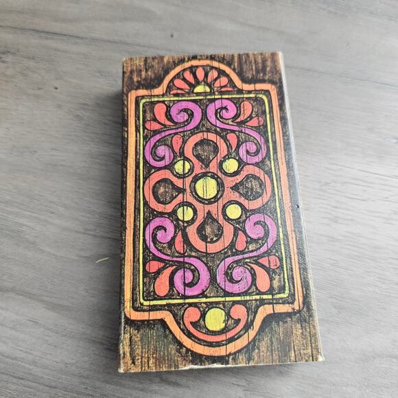 Vintage 1970 The Ohio Match Company Wood Floral Matches Decor 70s Cottage Candle - Picture 3 of 11